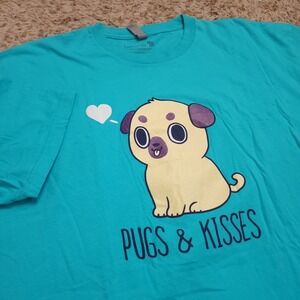 TeeTurtle Pugs and‎ Kisses Mens XL Short Sleeve Shirt